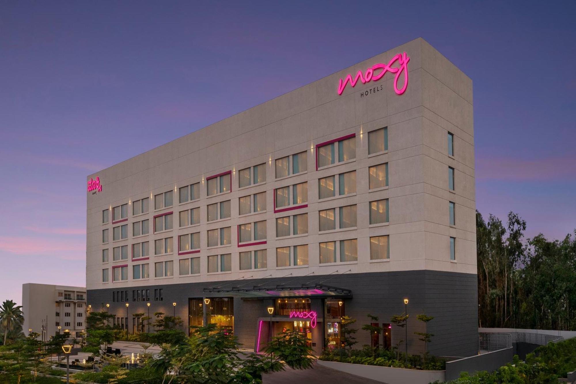 מלון Devanahalli Moxy Bengaluru Airport Prestige Tech Cloud מראה חיצוני תמונה